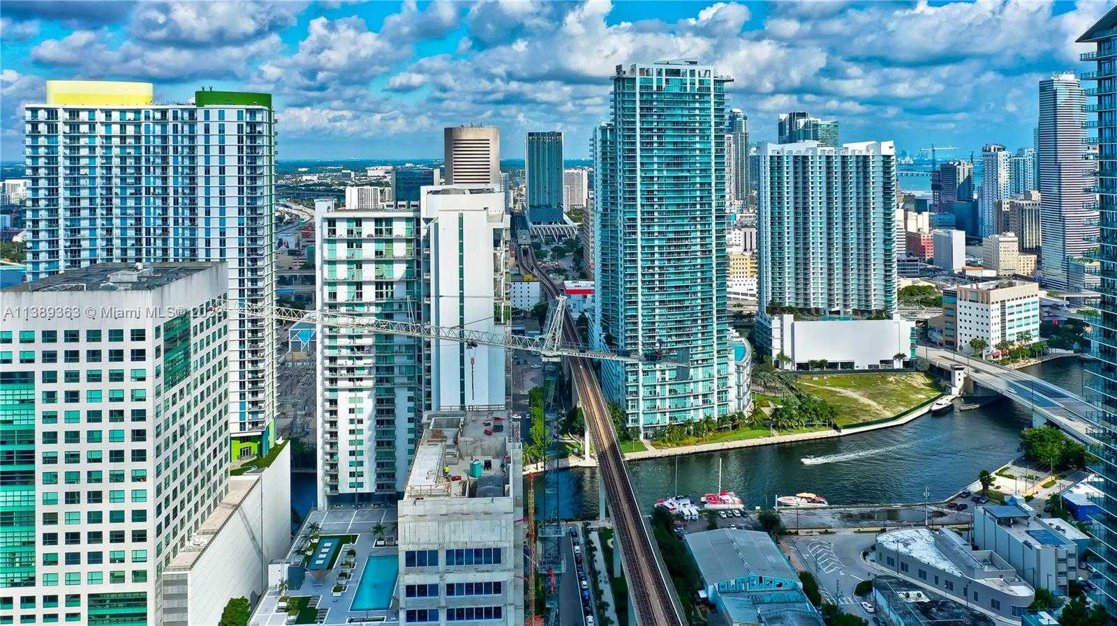 Будинок в Miami, Florida 11791791
