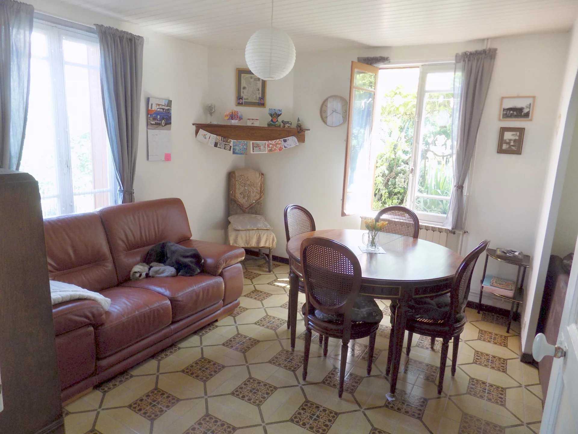 Casa nel Lavelanet, Ariège 11791807
