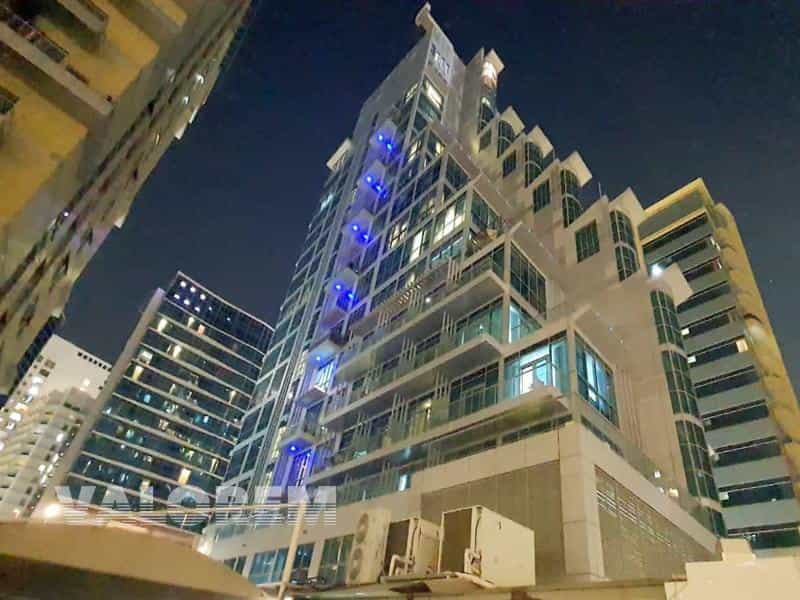 Wiele domów w Dubai, Dubaj 11793601