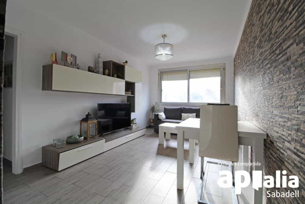 Condominium in Sabadell, Catalonia 11794003