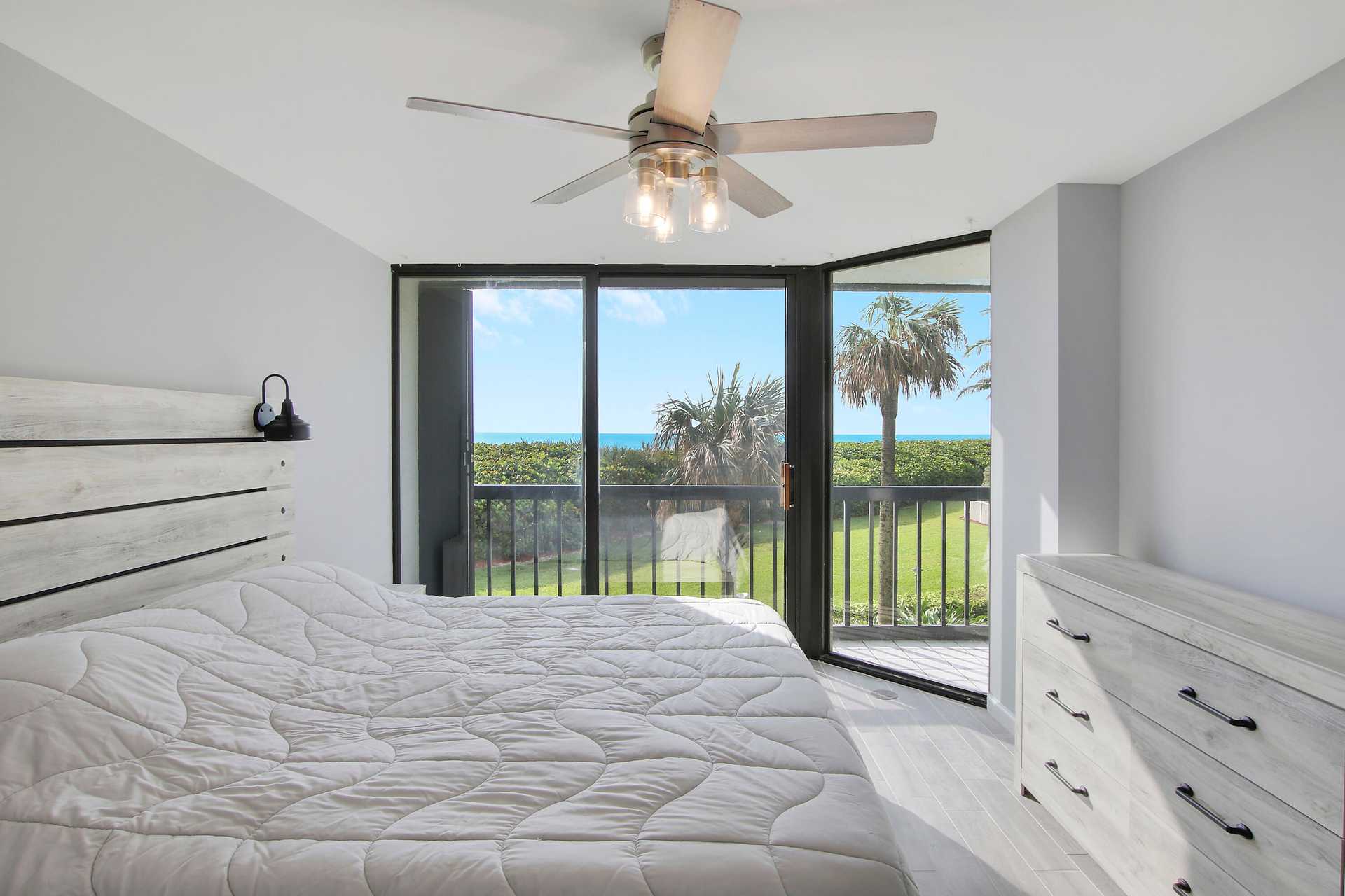 Condominium in Jensen Beach, Florida 11794006