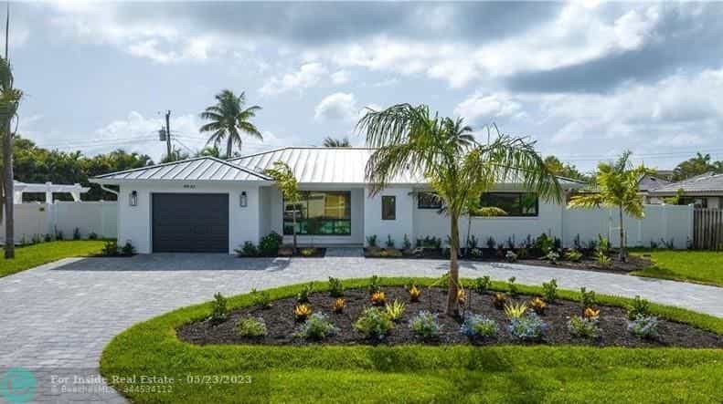 House in Lighthouse Point, Florida 11794031
