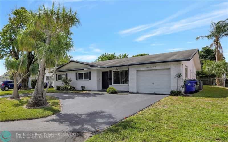 House in Sabal Palms Estates, Florida 11794032