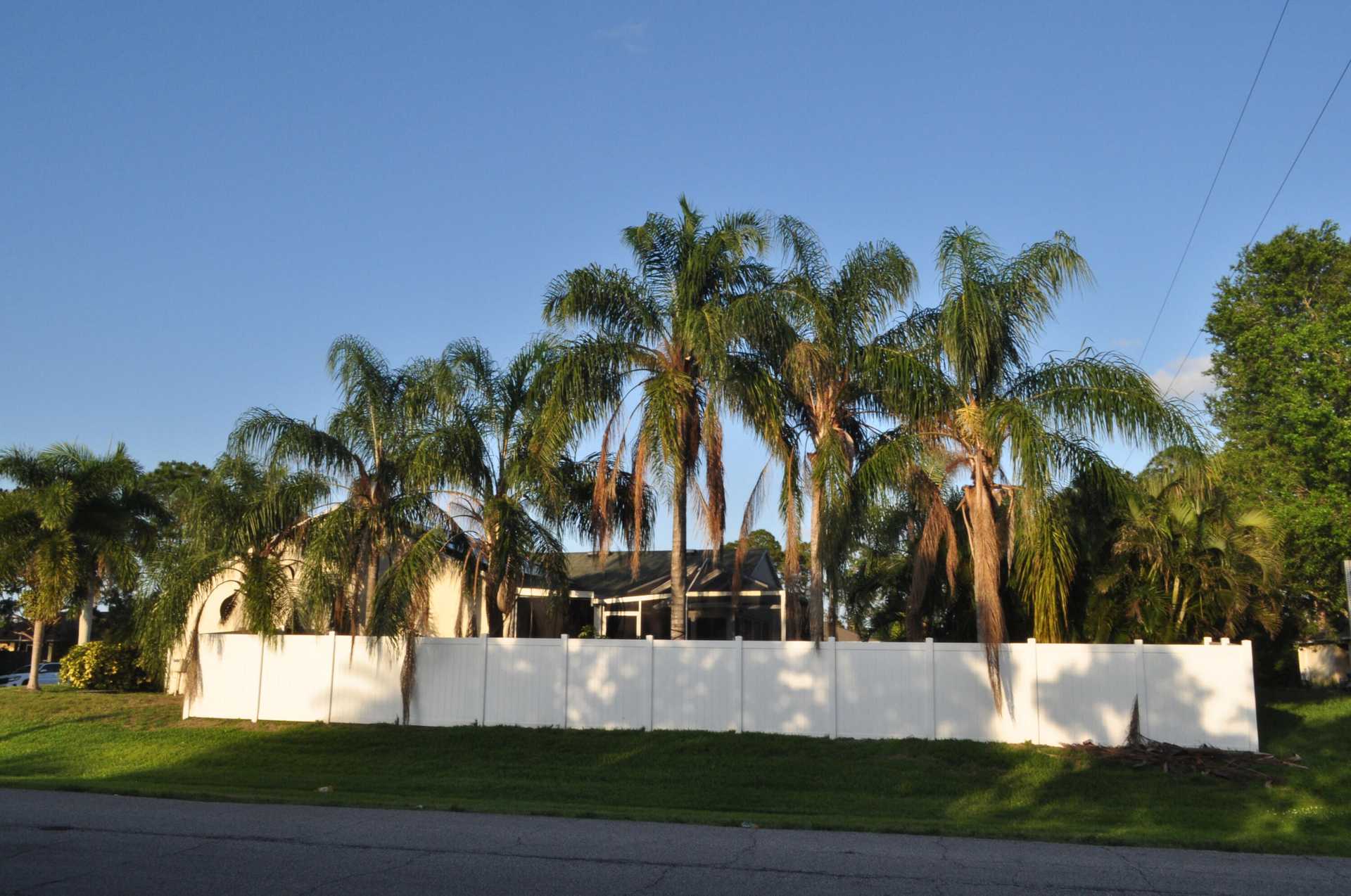 Rumah di Port St. Lucie, Florida 11794047