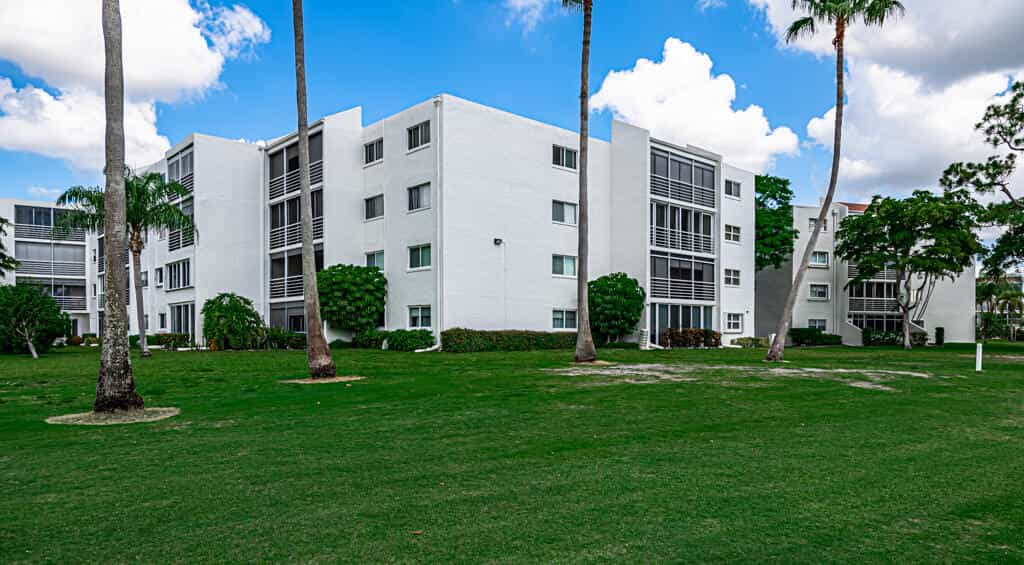 Eigentumswohnung im Greenacres, Florida 11794050