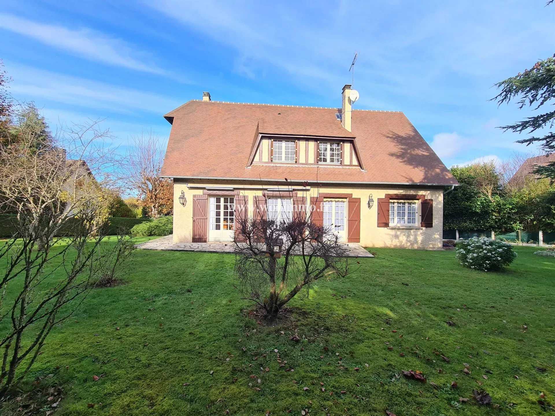 Casa nel Arnieres-sur-Iton, Normandie 11794080