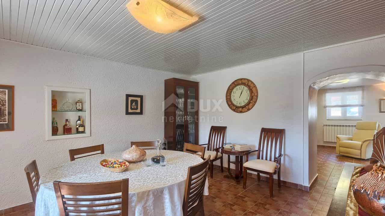 House in Kršan, Istria County 11794756