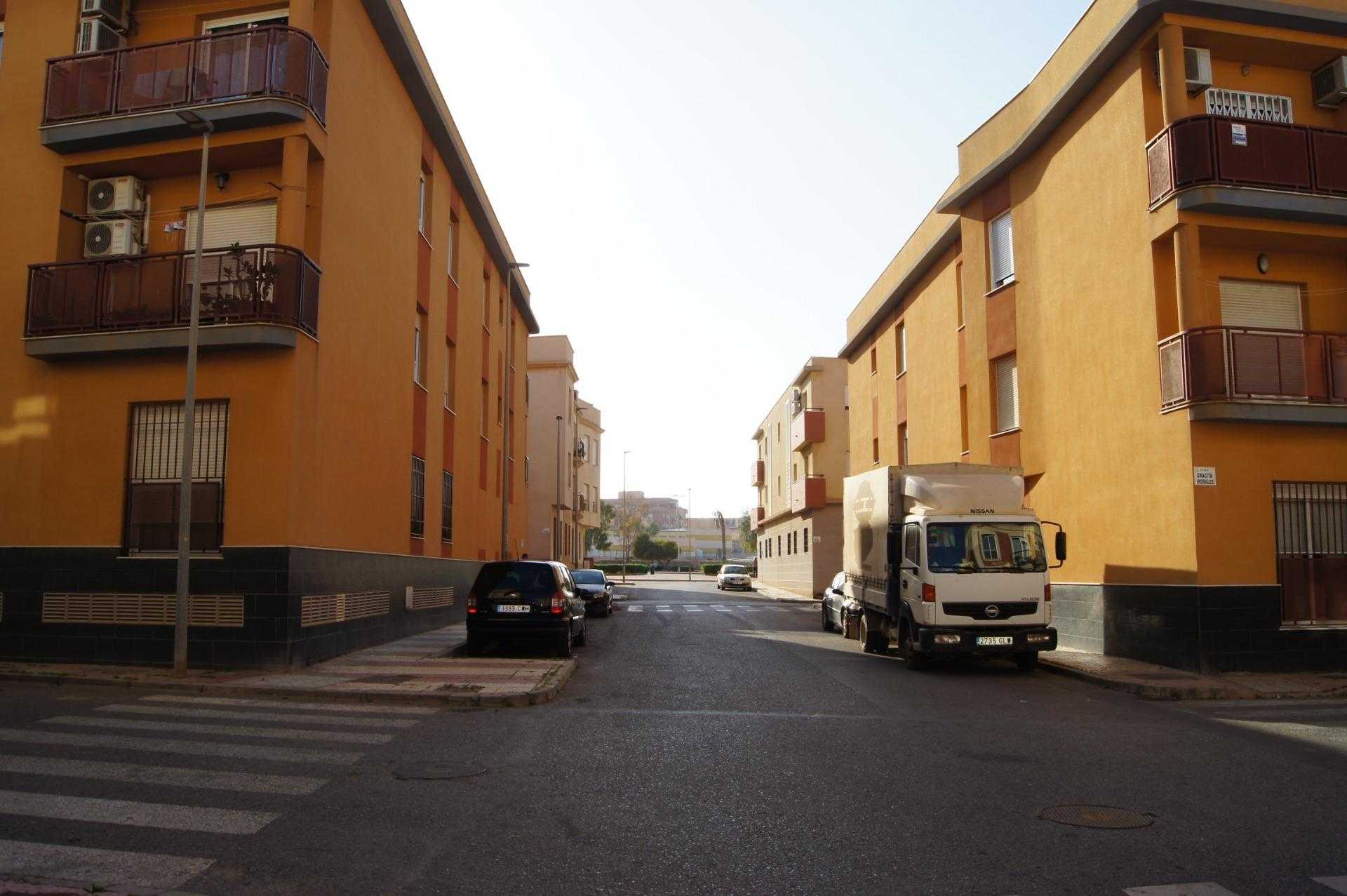 Condominium in Roquetas de Mar, Andalucía 11794765