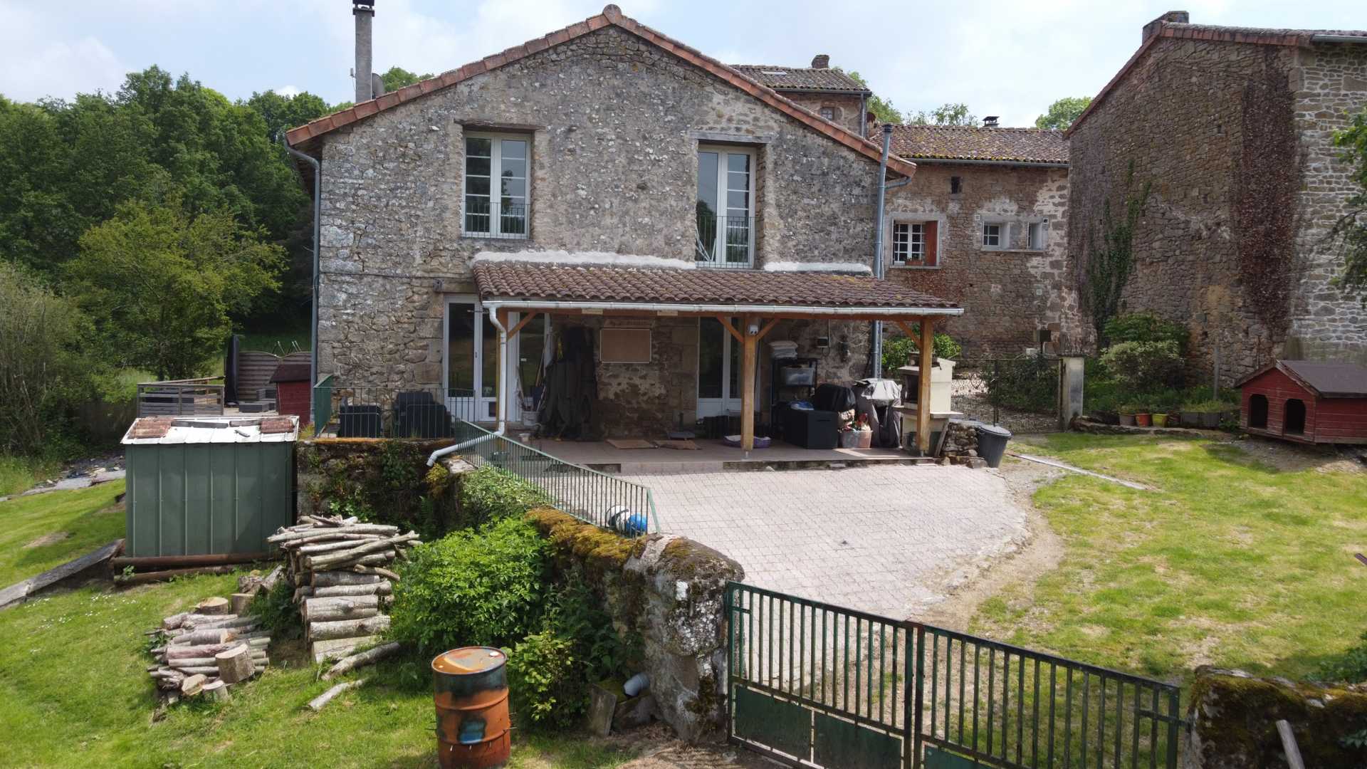 rumah dalam Châteauponsac, Nouvelle-Aquitaine 11794968