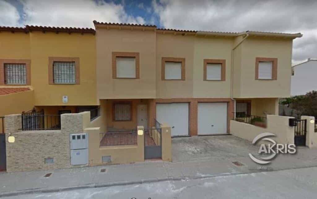 House in Almonacid de Toledo, Castille-La Mancha 11795183