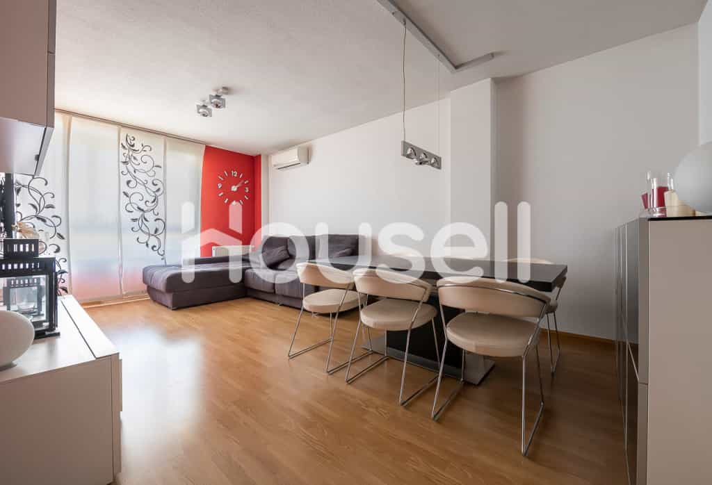 Condominium in Leganen, Madrid 11795196