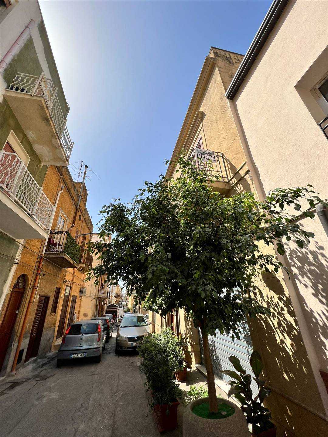 집 에 Ribera, Sicilia 11795401