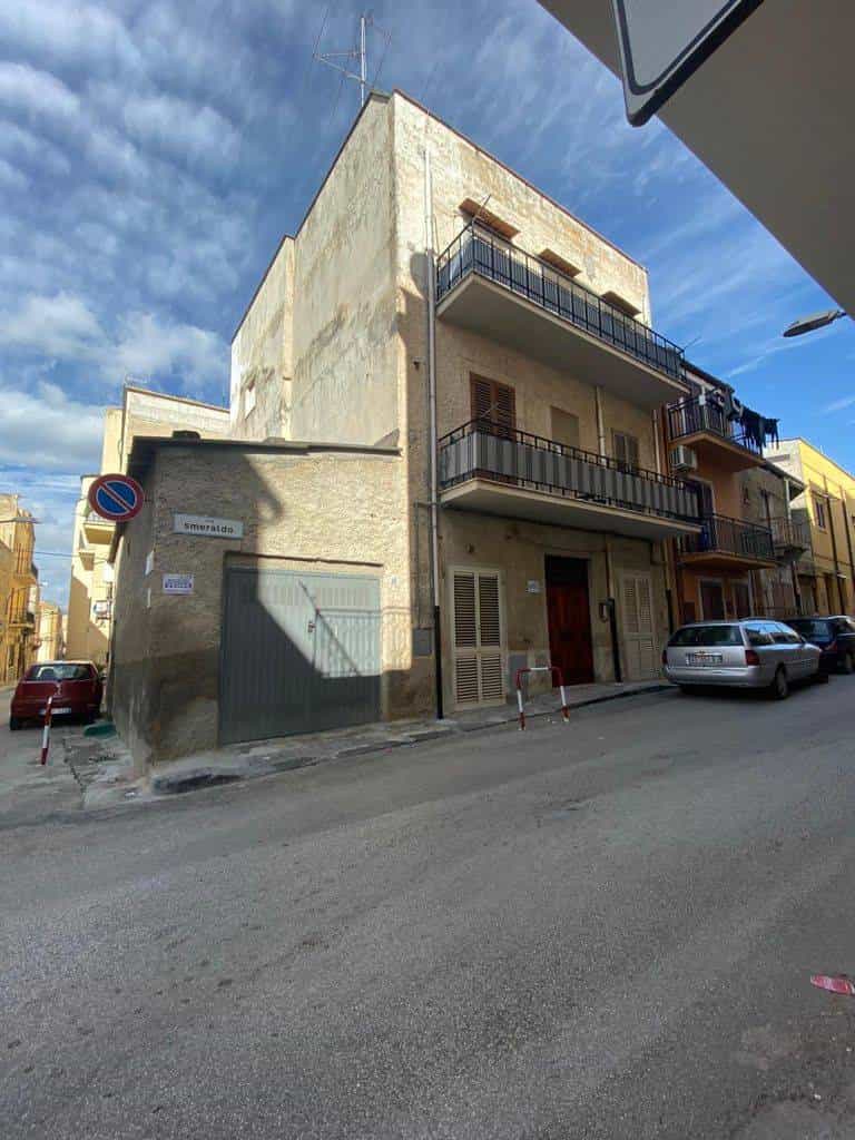 rumah dalam Ribera, Sicilia 11795446