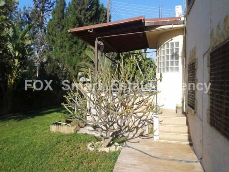 Haus im Dromolaxie, Larnaka 11795771