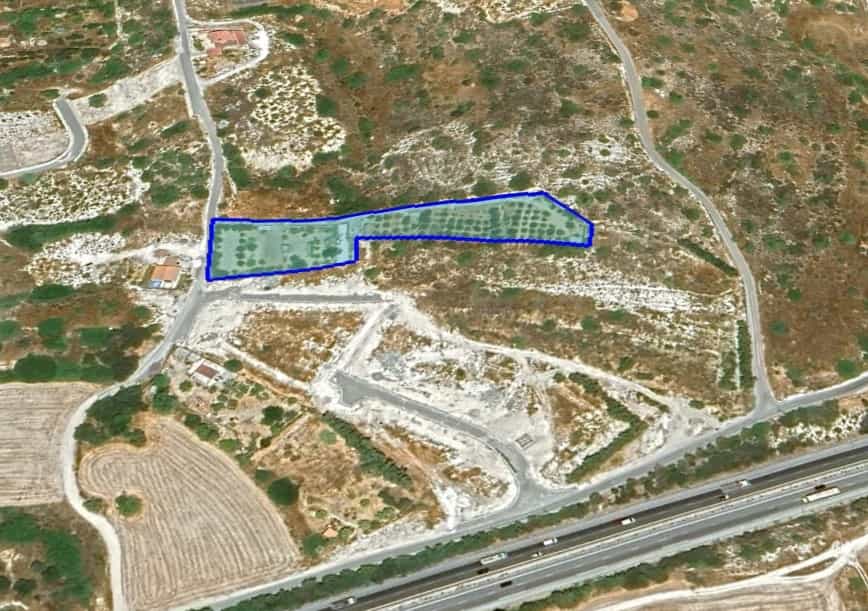 Tanah di Agios Tychon, Larnaca 11796043