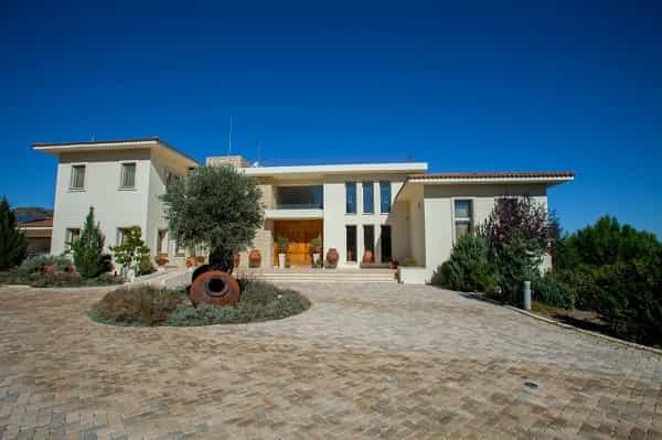 House in Nicosia, Lefkosia 11797216