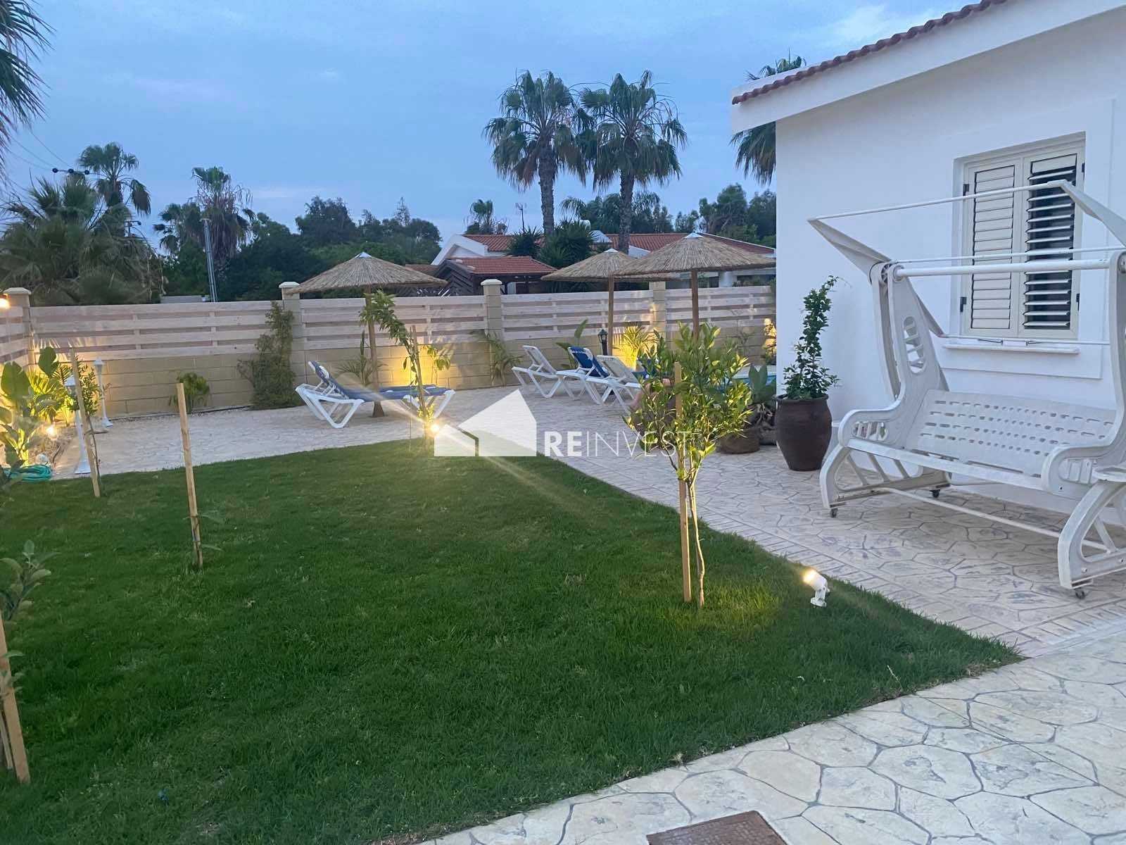 Будинок в Perivolia, Larnaca 11797854