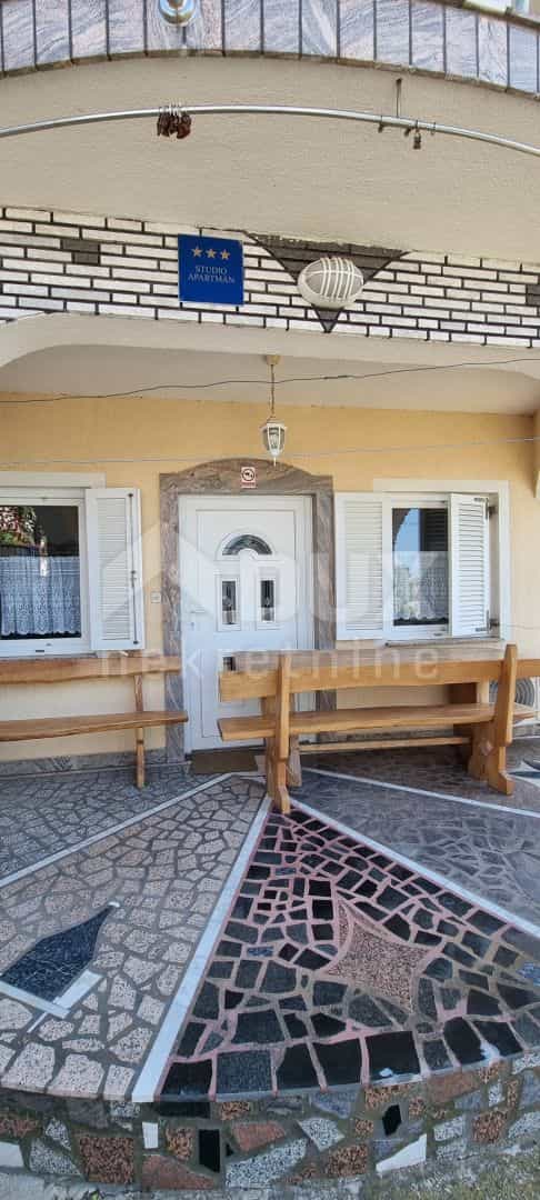 House in Novi Vinodolski, Primorje-Gorski Kotar County 11797955