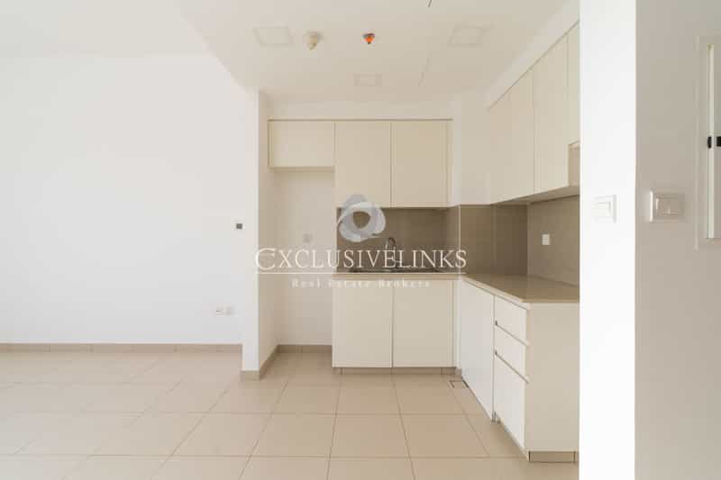 Condominium in `Ud al Bayda', Dubayy 11798033