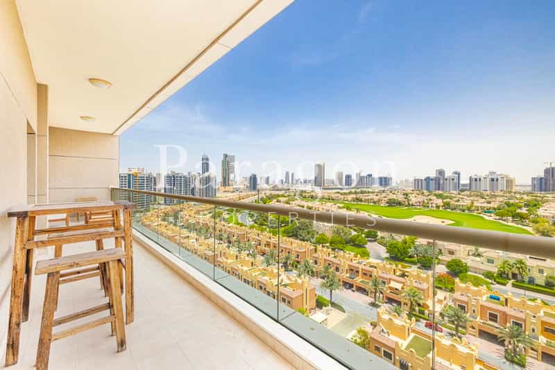Condominium in Dubai, Dubayy 11798050