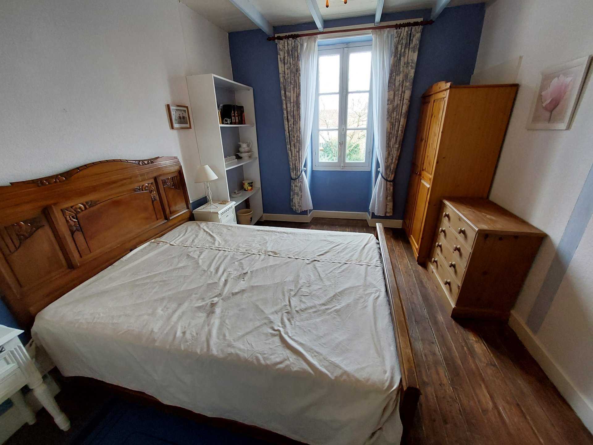 rumah dalam Saint-Mary, Nouvelle-Aquitaine 11798435
