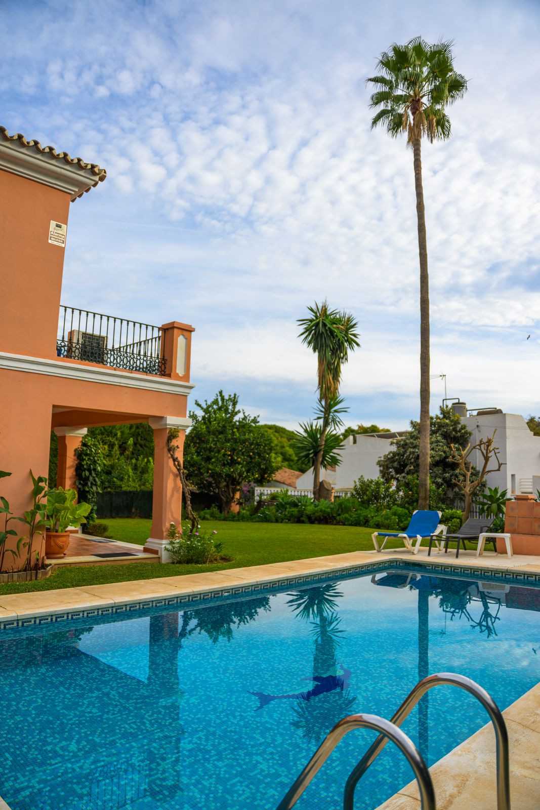 rumah dalam Marbella, Andalusia 11798571