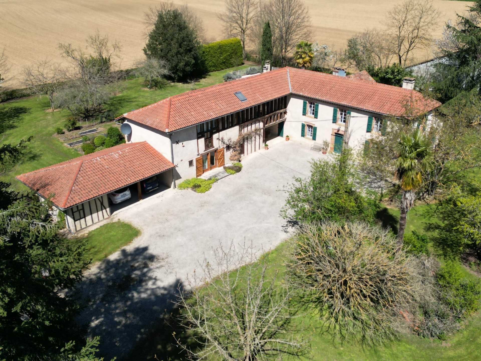 casa no Castelnau-Magnoac, Occitanie 11798648