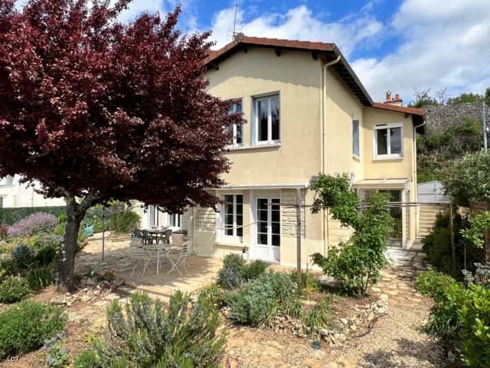 House in Ruffec, Nouvelle-Aquitaine 11798771