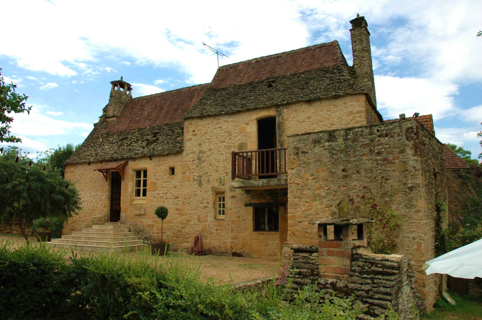 Huis in Sarlat-la-Caneda, Nouvelle-Aquitanië 11798817
