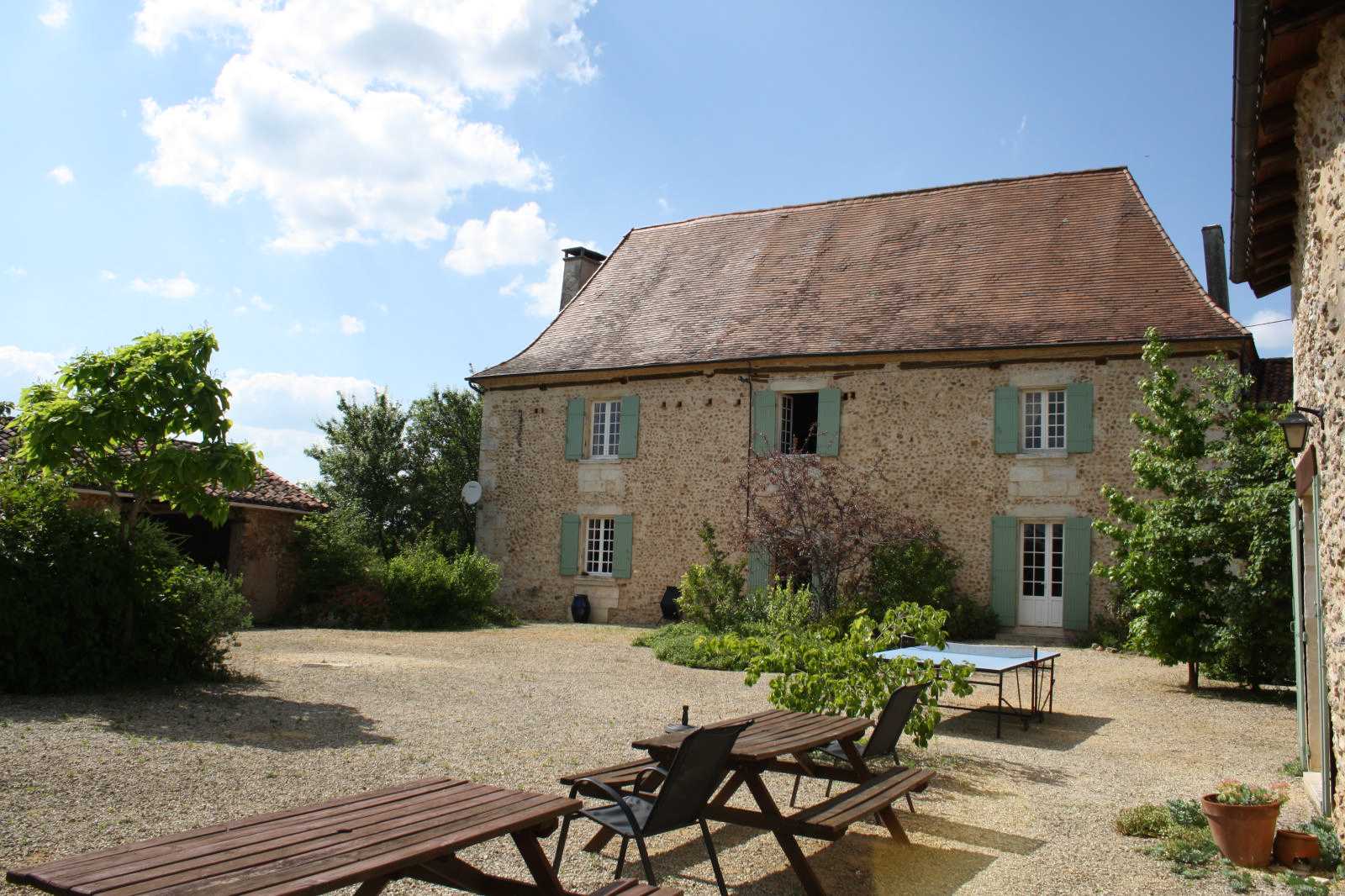 Rumah di Sainte-Alvere, Nouvelle-Aquitaine 11798841