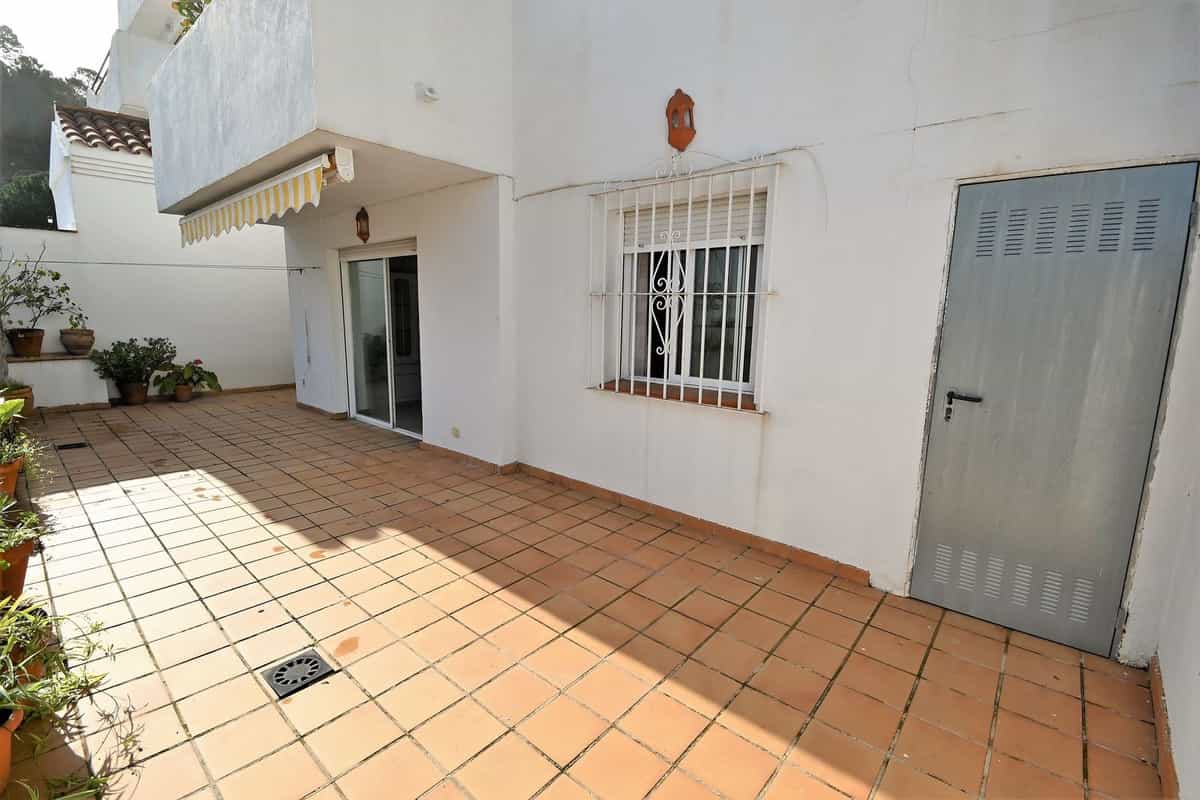 분양 아파트 에 Benahavís, Andalucía 11799176