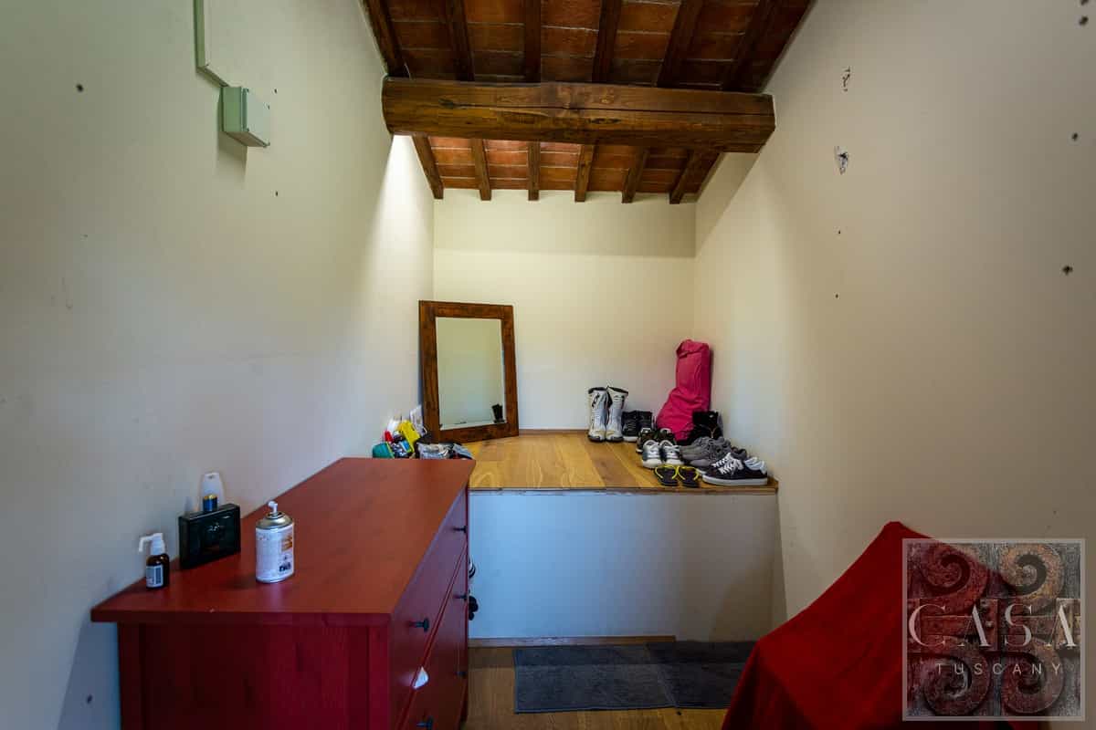 房子 在 Montaione, Tuscany 11799398
