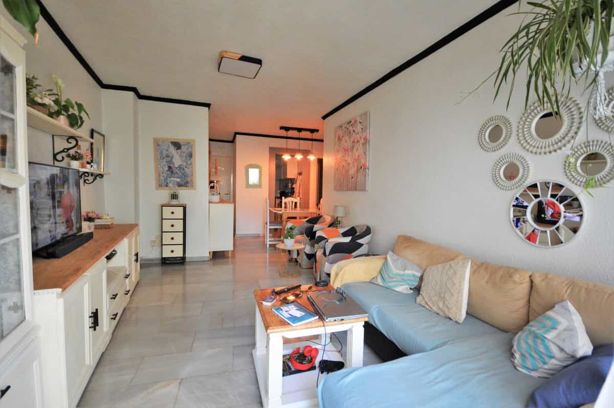 公寓 在 Marbella, Andalusia 11799851
