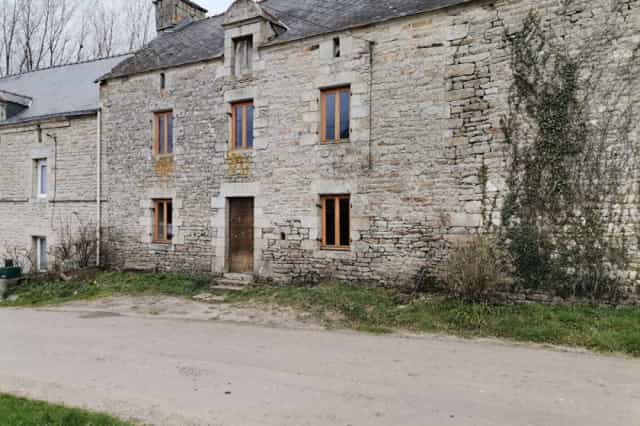 жилой дом в Сен-Слуга, Бретань 11801257