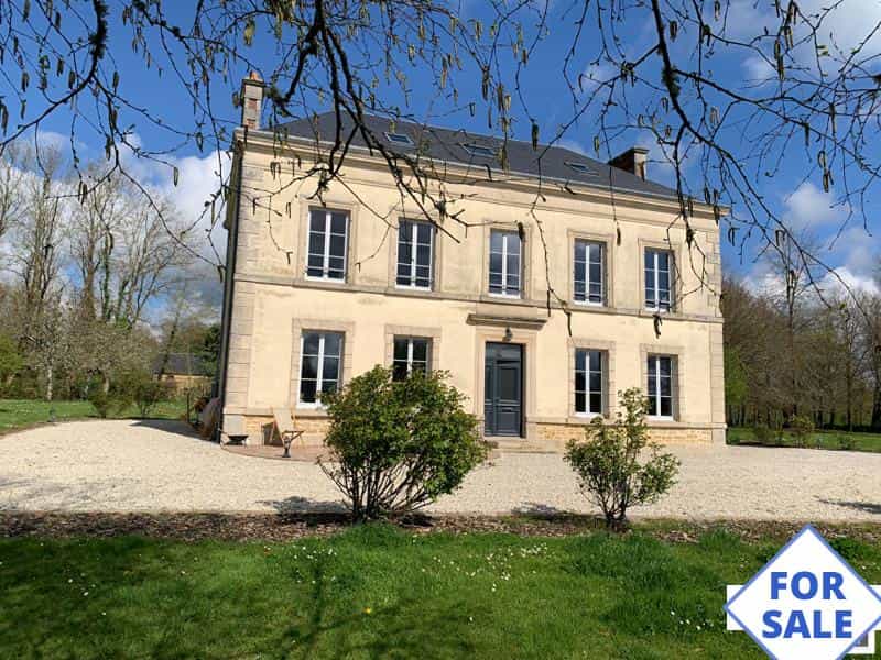 House in Saint-Julien-sur-Sarthe, Normandie 11801446