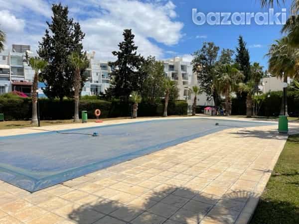 Condominium in Parekklisia, Larnaka 11802471