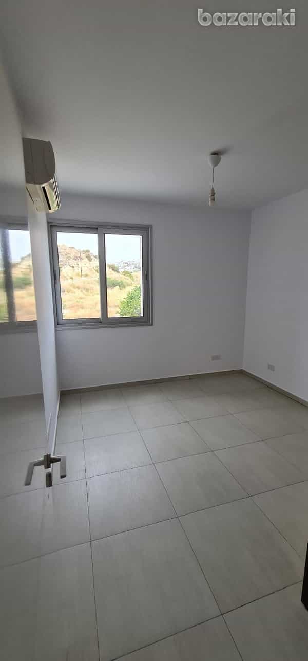 Condominio nel Agios Athanasios, Limassol 11802866