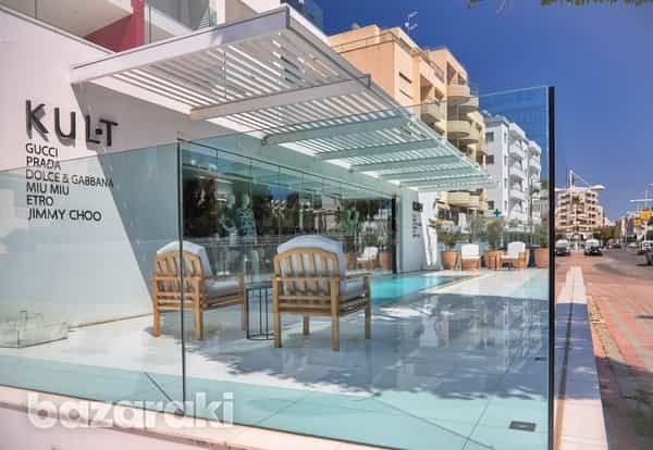 Condominium in Germasogeia, Limassol 11802885