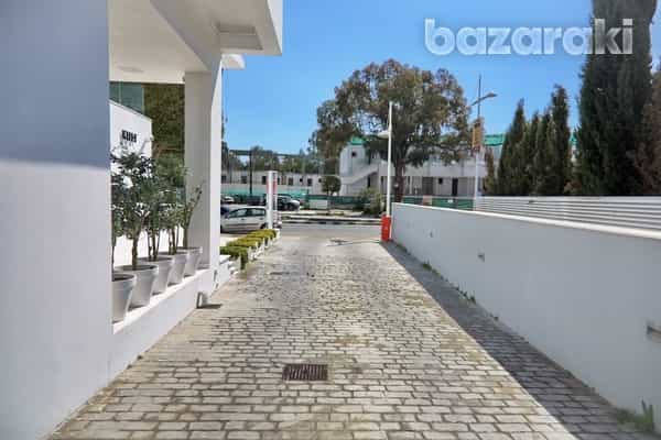 Condominium in Germasogeia, Limassol 11802885