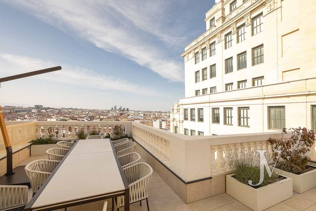 Condominium in Madrid, Comunidad de Madrid 11803574