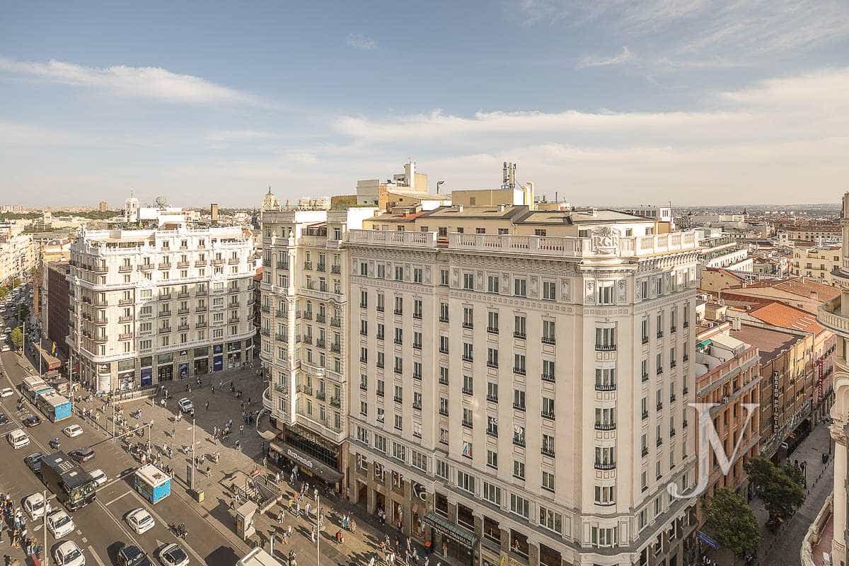 Eigentumswohnung im Madrid, Comunidad de Madrid 11803574