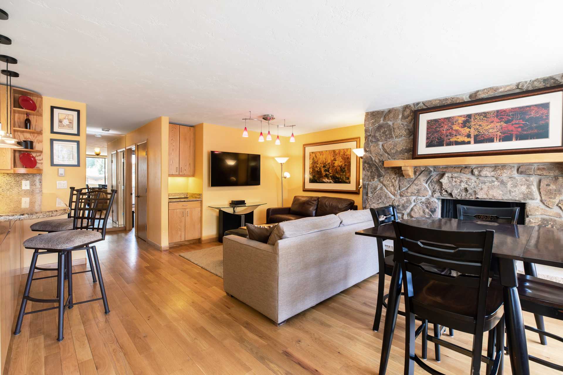 Condominium in Vail, Colorado 11803585