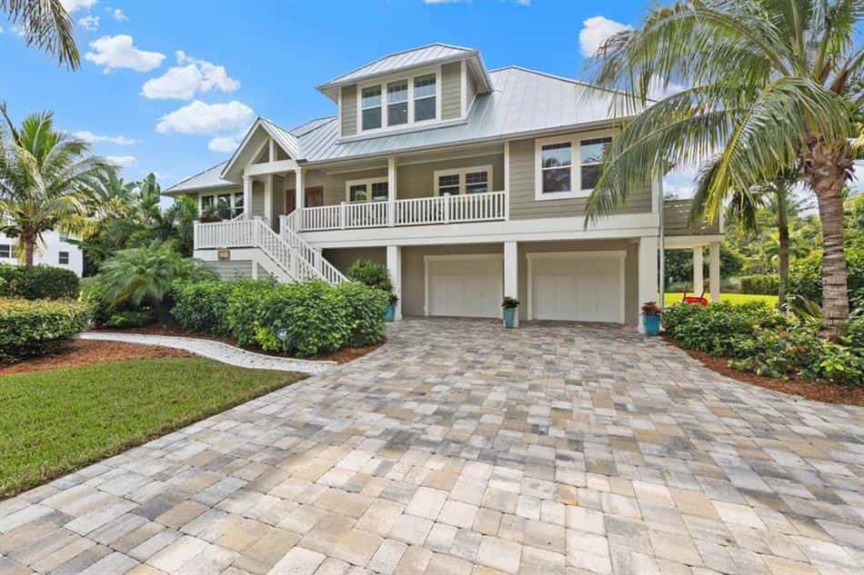House in Captiva, Florida 11803986