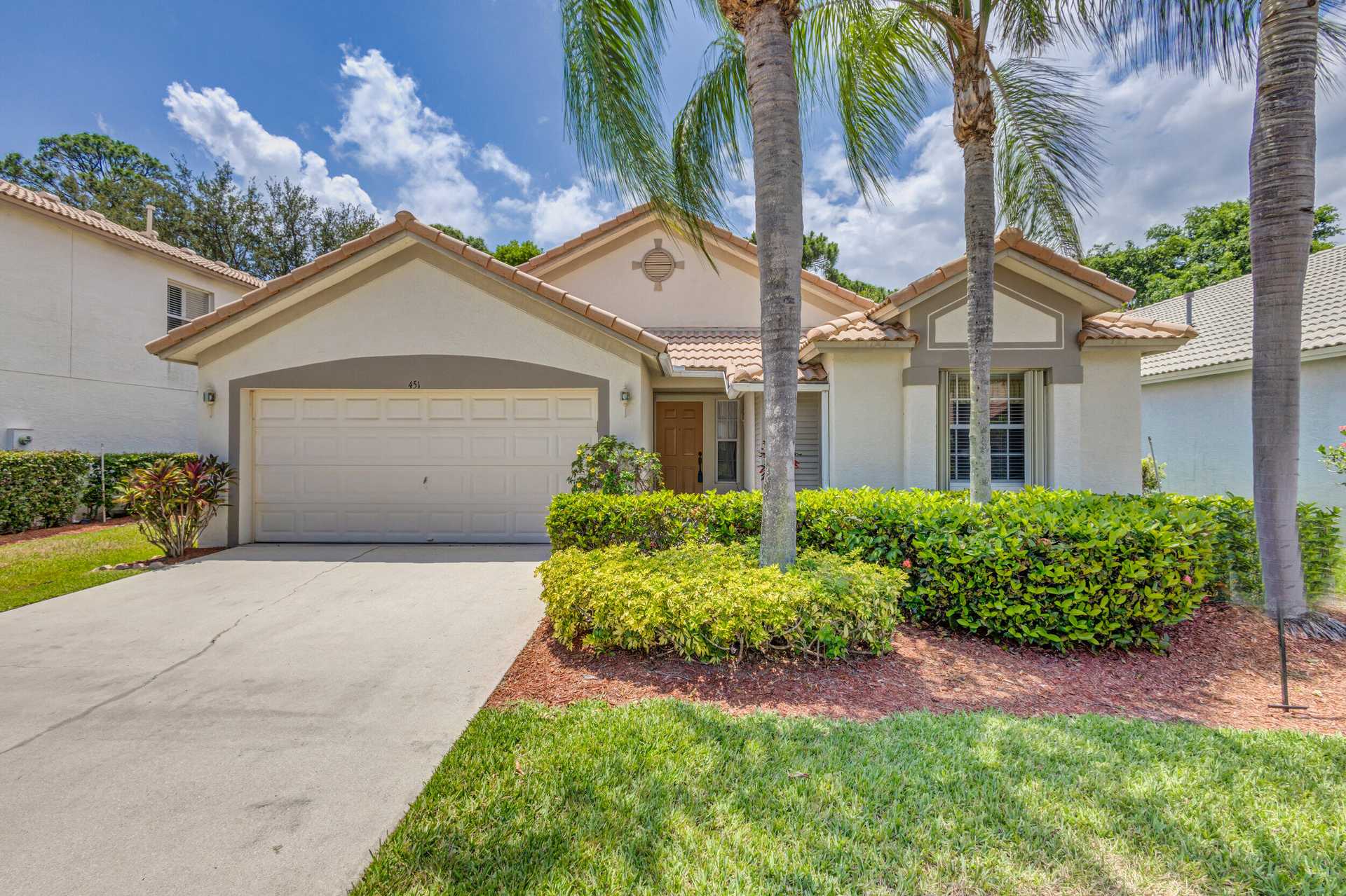 House in Palm Beach Gardens, Florida 11804344