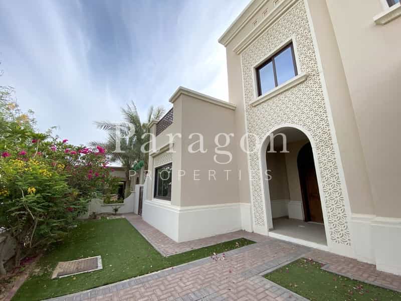 rumah dalam Dubai, Dubai 11804688