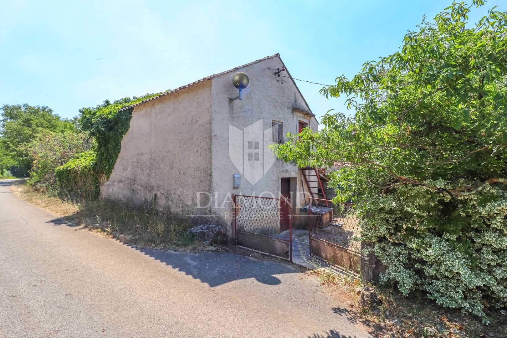 House in Tinjan, Istria County 11804795