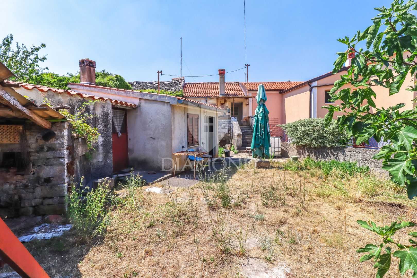 House in Tinjan, Istria County 11804795