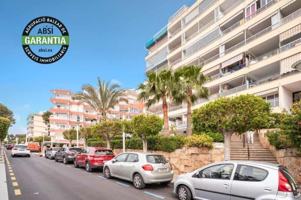 Condominium in Calvia, Balearic Islands 11804969