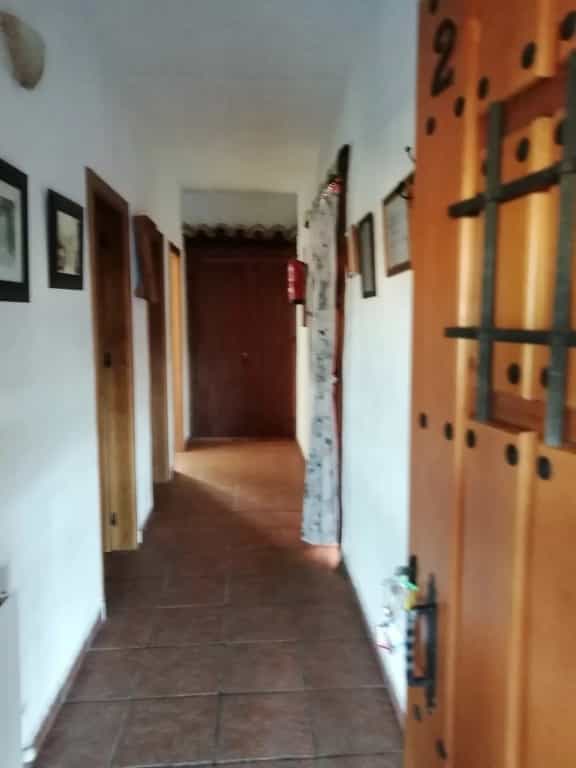 σπίτι σε Villar de Olalla, Castilla-La Mancha 11805003