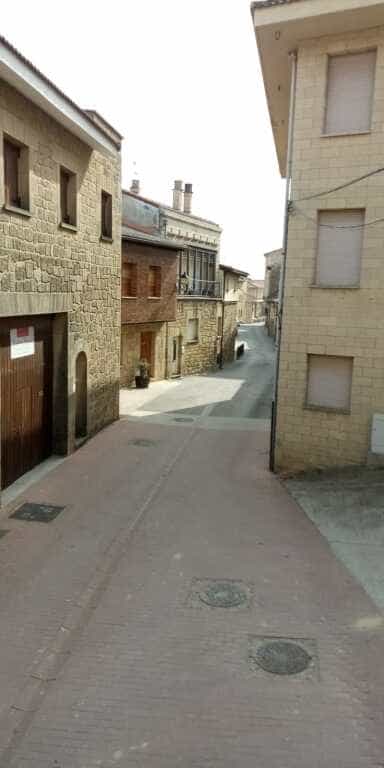 Hus i Eskuernaga, Euskadi 11805011